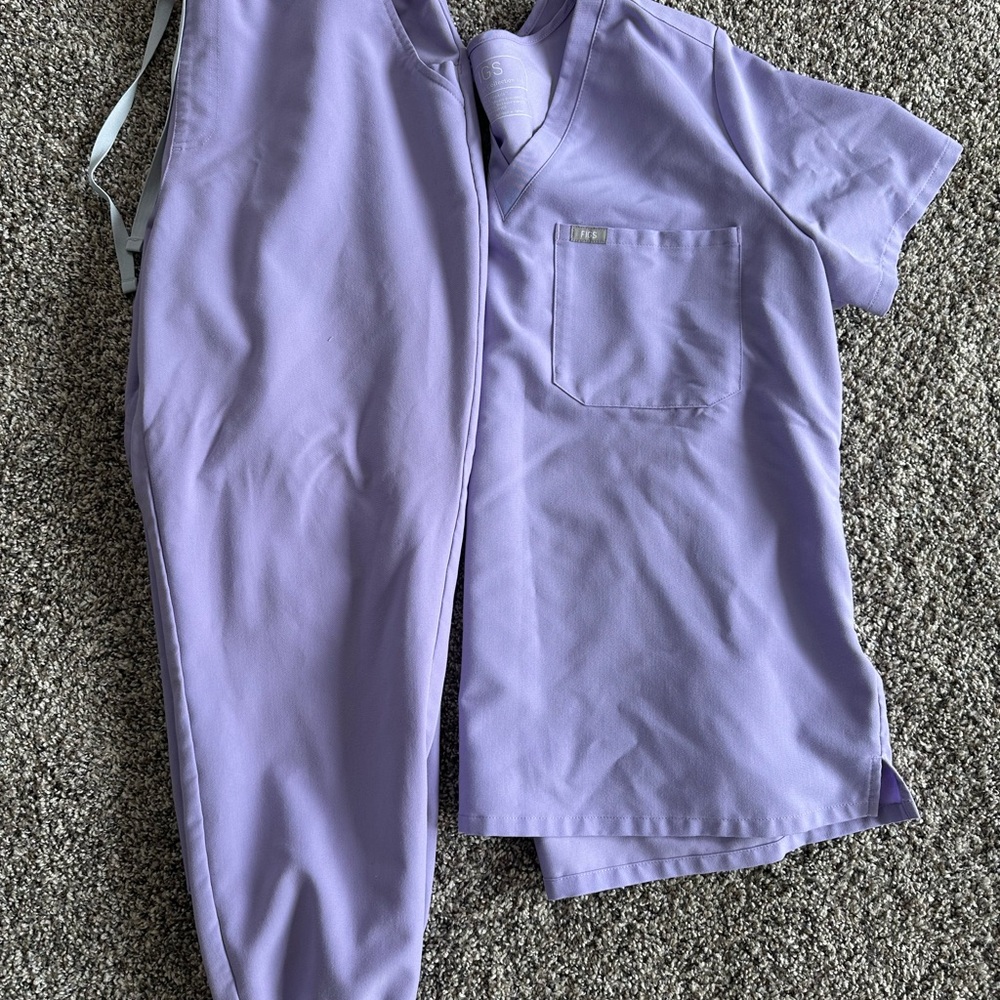 Women’s Figs Scrub Sets